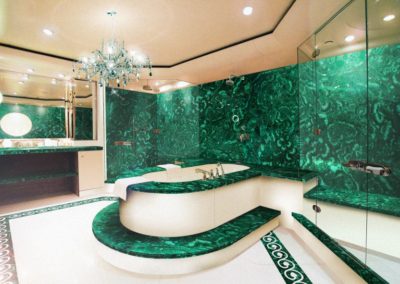 malachite flowers bathroom